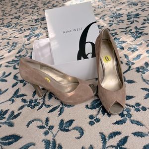 Nine West peep toe shoes